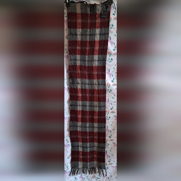 Vintage Christian Dior Red & Grey Plaid Merino Wool Reversible Casual Scarf Wrap - Picture 5 of 8